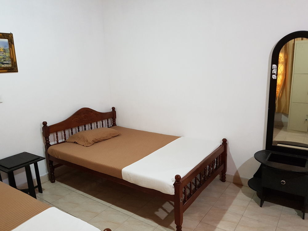 Hostel 107 كاندي المظهر الخارجي الصورة
